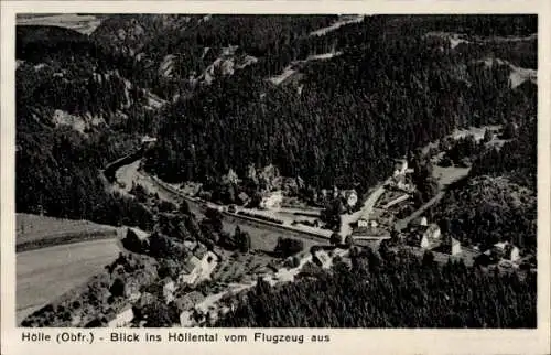 Ak Hölle Naila in Oberfranken, Fliegeraufnahme, Blick ins Höllental