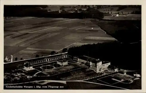 Ak Wangen im Allgäu, Kinderheilstätte, Fliegeraufnahme
