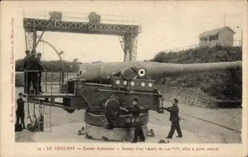 Ak Le Creusot, Usines Schneider, Essais d'un Canon de 240mm