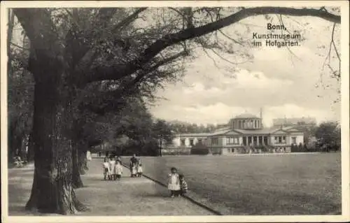 Ak Bonn am Rhein, Kunstmuseum im Hofgarten, Kinder