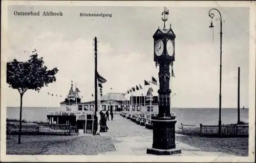 Ak Ostseebad Ahlbeck Heringsdorf auf Usedom, Seebrücke, Uhr