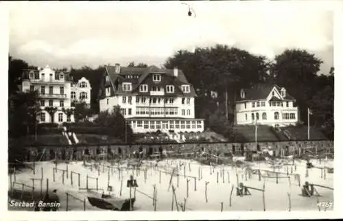 Ak Ostseebad Bansin Heringsdorf auf Usedom, Fischernetze, Villen am Ufer