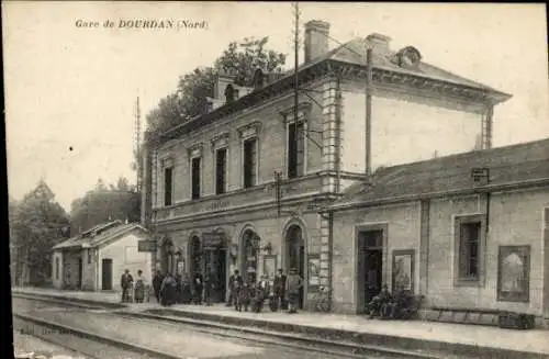 Ak Dourdan Essonne, Bahnhof