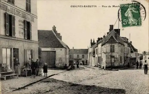 CPA Guignes Rabutin Seine et Marne, Place du Marché