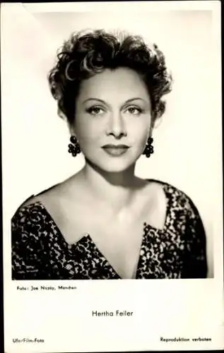 Ak Schauspielerin Kristina Söderbaum, Portrait