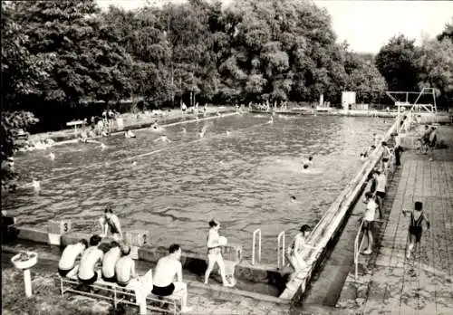 Ak Rositz im Altenburger Land Thüringen, Freibad, Badegäste