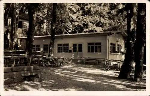 Ak Niedernfels Marquartstein in Oberbayern, Sommerkeller, Garten