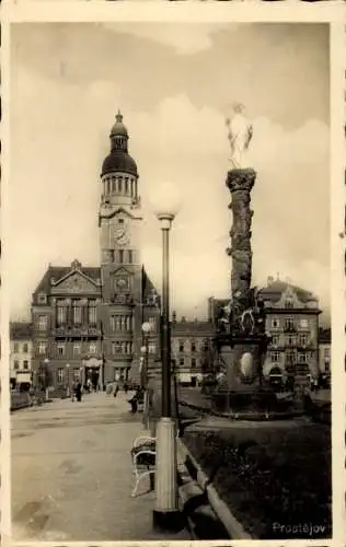 Ak Prostějov Proßnitz Region Olmütz, Straßenpartie, Uhrturm