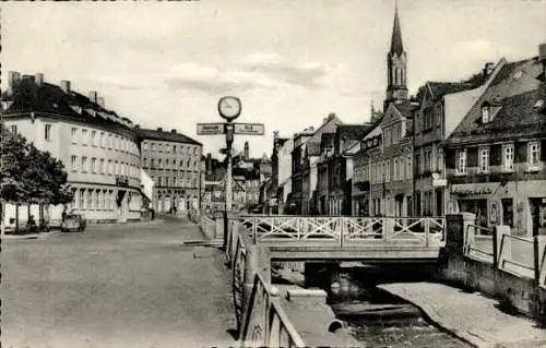 Ak Münchberg in Oberfranken Bayern, Straße, Wegweiser