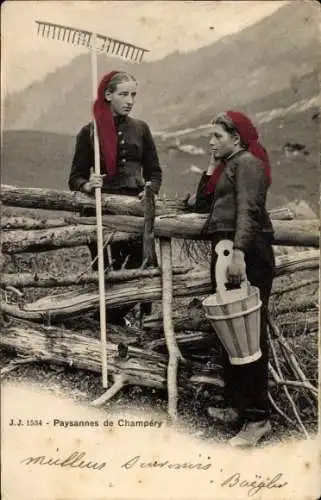 Ak Champéry Kanton Wallis, Paysannes, Bauernfrauen auf der Weide