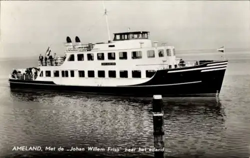 Ak Ameland Friesland Niederlande, Met de Johan Willem Friso naar het eiland, Fährschiff