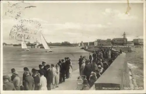 Ak Ostseebad Warnemünde Rostock, Hafeneinfahrt,