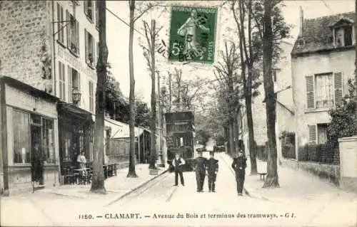 Ak Clamart Hauts de Seine, Straßenszene mit Bäumen, Gebäuden, Straßenbahn und Menschen