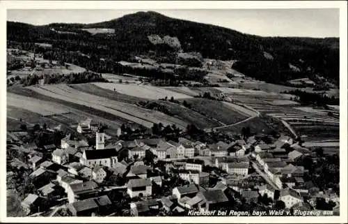 Ak Kirchdorf im Wald Niederbayern, Fliegeraufnahme