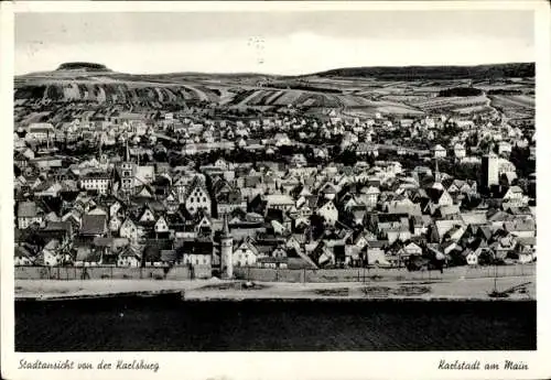 Ak Karlstadt am Main Unterfranken, Stadt von der Karlsburg gesehen