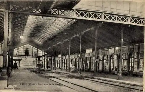 CPA Creil-Oise, Intérieur de la Gare