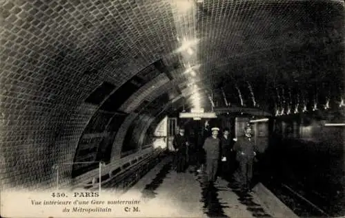 Ak U-Bahn Paris, Innenansicht einer U-Bahn-Station Metropolitain, Direction de Villiers