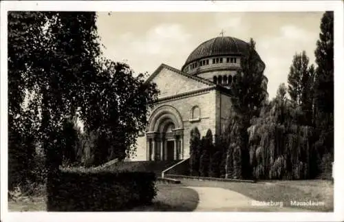 Ak Bückeburg im Kreis Schaumburg, Mausoleum