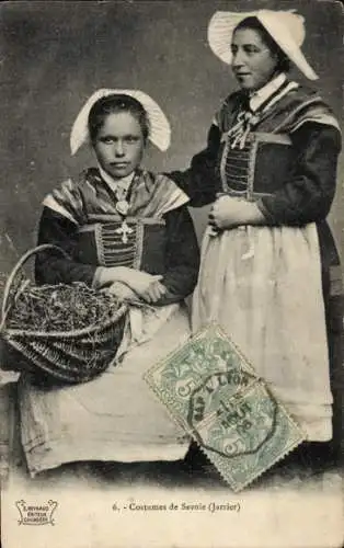 Ak Costumes de Savoie, Janvier, Frauen in Savoyer Trachten