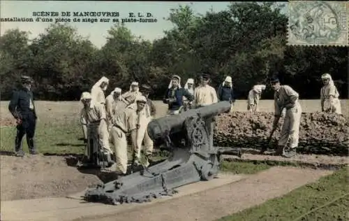 Ak Scenes de Manoeuvre, Installation d'une pièce de siège sur sa plate-forme, französisches Geschütz