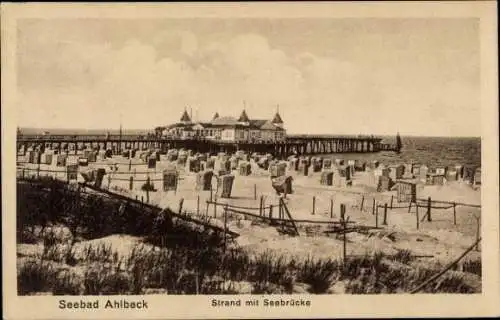 Ak Ostseebad Ahlbeck auf Usedom, Strand, Seebrücke