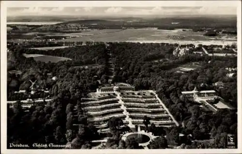 Ak Potsdam, Fliegeraufnahme, Schloss Sanssouci, Windmühle, Klinke