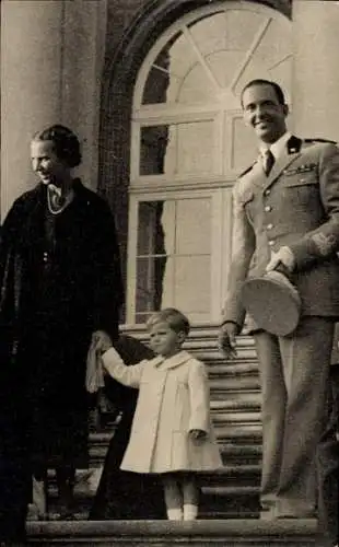 Ak Umberto II., König von Italien, Familie