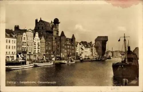 Ak Gdańsk Danzig, Langebrücke, Gesamtansicht, Krantor, Sternwarte, Mottlau