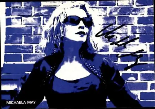Ak Schauspielerin Michaela May, Portrait, Cult Mythos Maske, Autogramm