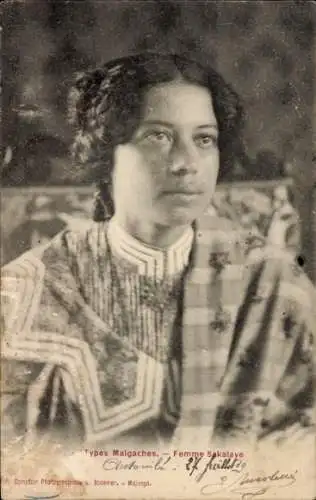 Ak Madagaskar, Types Malgaches, Femme Sakalave