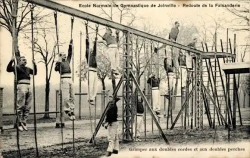 CPA Joinville le Pont Val de Marne, École Normale de Gymnastique, Grimper aux doubles cordes