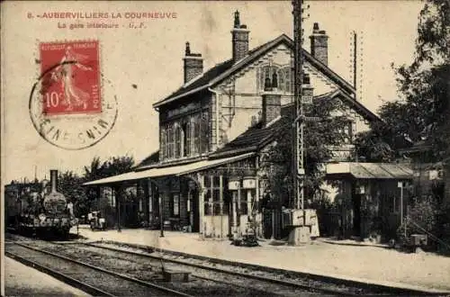 Ak La Courneuve Seine Saint Denis, Bahnhof