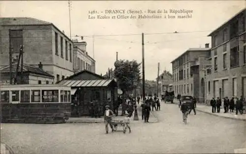 CPA Drancy Seine Saint Denis, Rue de la République Les Ecoles et Office des Habitations à bon marché