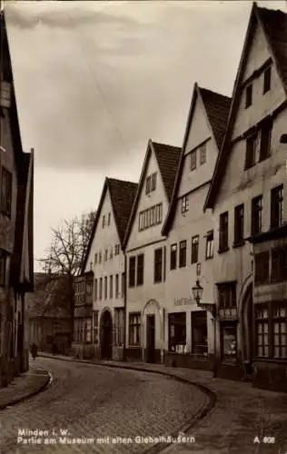 Ak Minden in Westfalen, Museum mit alten Giebelhäusern