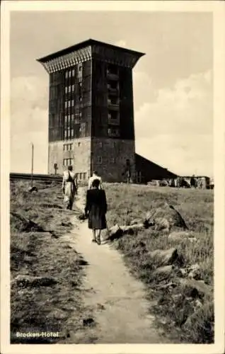 Ak Brocken im Harz, Brockenturm, Brockenhotel