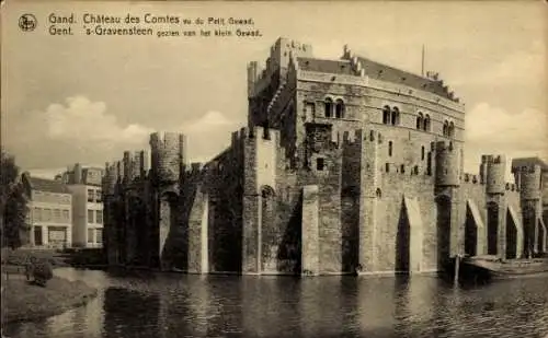 CPA Gand Gand Flandre Orientale, Château des Comtes vu du Petit Gewad