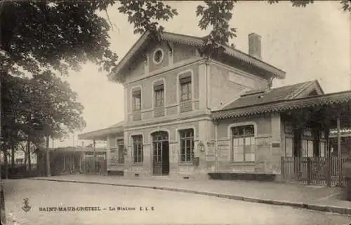 CPA Créteil Val de Marne, La Station