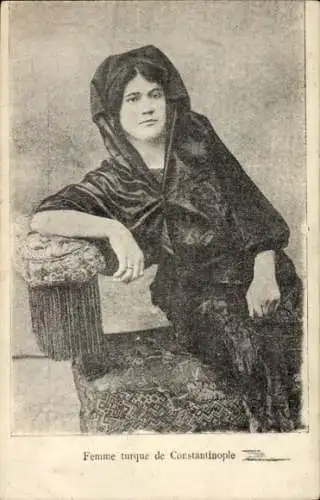 Ak Frau in türkischer Tracht, Portrait