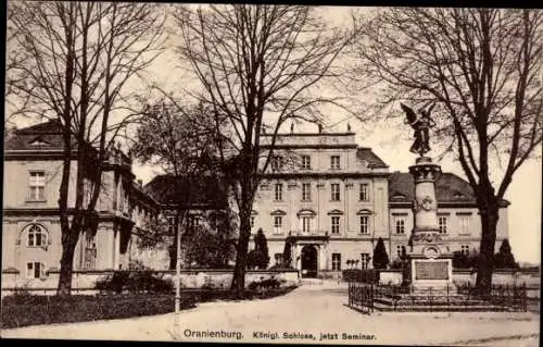 Ak Oranienburg in Brandenburg, Königl. Schloss, jetzt Seminar