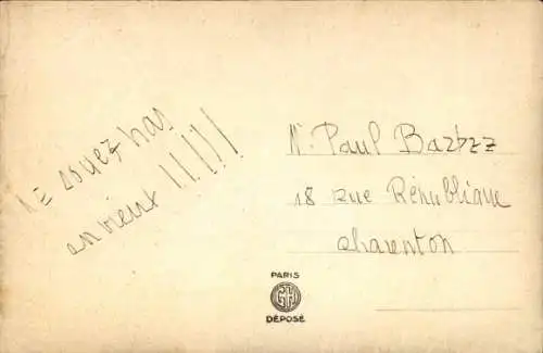 Künstler Ak Ancy, Paar im Zugabteil, le beau toutou je voudrais bien etre a sa place