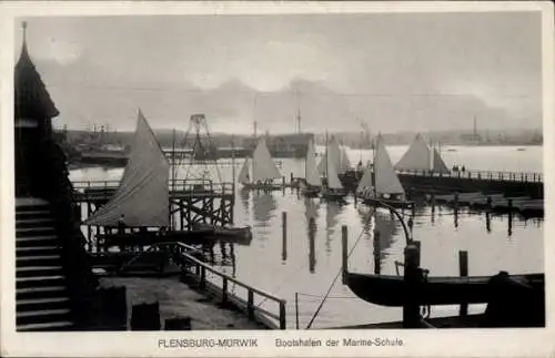 Ak Mürwik Flensburg in Schleswig Holstein, Bootshafen der Marine-Schule