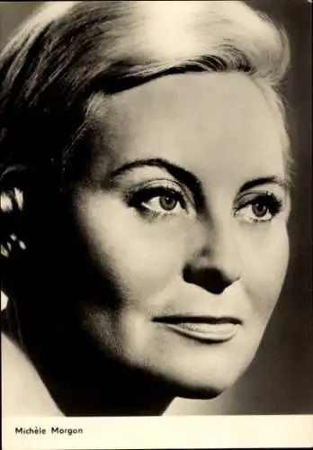 Ak Schauspielerin Michèle Morgan, Portrait
