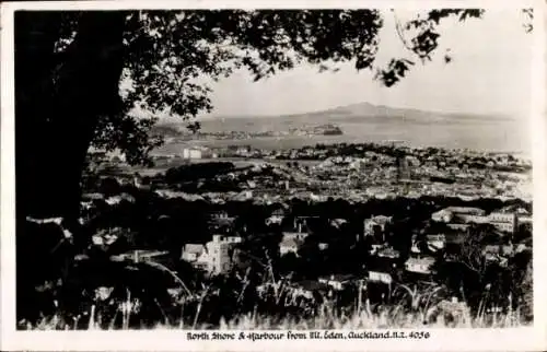 Ak Auckland Neuseeland, Nordküste und Hafen, Blick von Mount Eden