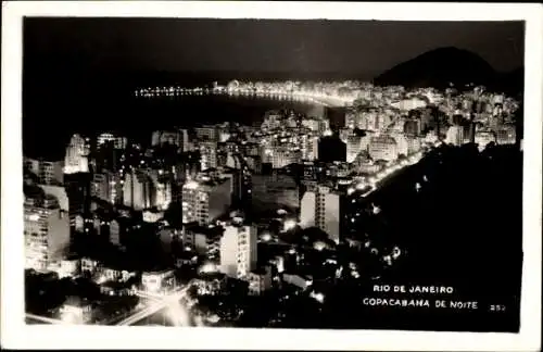 Foto Ak Rio de Janeiro Brasilien, Copacabana bei Nacht