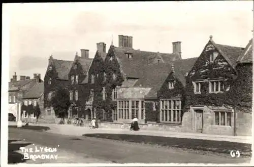 Foto Ak Broadway Worcestershire England, The Lygon Bradway