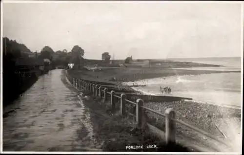 Foto Ak Porlock Weir Somerset England, Uferstraße