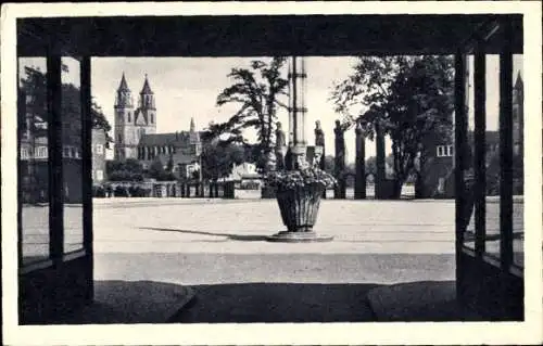 Ak Magdeburg an der Elbe, Durchblick zum Ehrenhof