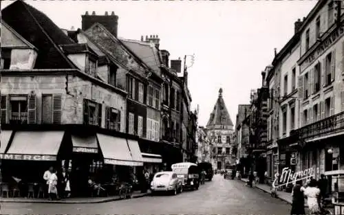 Ak Dreux Eure et Loir, Carrefour de Billy, Grande Rue