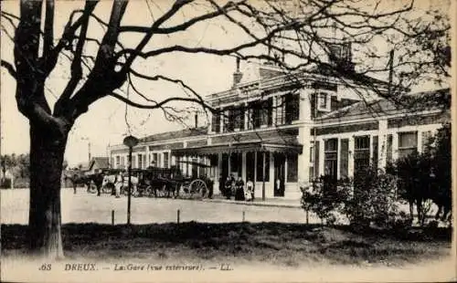 Ak Dreux Eure et Loir, Bahnhof, Kutschen