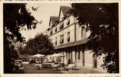 Ak Cloyes sur le Loir Eure et Loir, Hotel Saint-Jacques, Terrasse